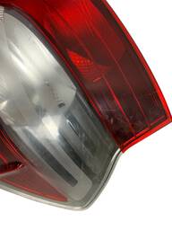 LANTERNA TRASEIRA DIREITA  MOBI 2017/