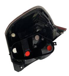 LANTERNA TRASEIRA DIREITA  MOBI 2017/