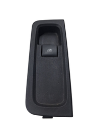 Botão Moldura Vidro Traseiro Gm Onix 2010 A 2015