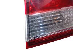 LANTERNA TRASEIRA DIREITA CORSA CLASSIC LS 11/16 DETALHES 