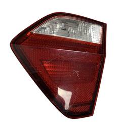 LANTERNA TRASEIRA DIREITA VOYAGE G6 G7 DETALHE