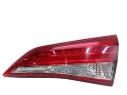 Lanterna Traseira Direita Yaris Sedan 2019/ (mala) LED