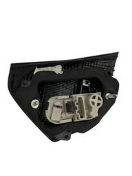 LANTERNA TRASEIRA DIREITA VOYAGE G6 G7 DETALHE