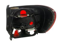 LANTERNA TRASEIRA ESQUERDA GOL G6 DETALHE