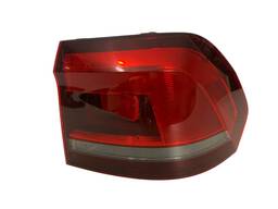 LANTERNA TRASEIRA DIREITA FOX 2015 A 2022 FUME ARTEB (CANTO)