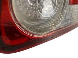 LANTERNA DIREITA MALA CORSA CLASSIC LS 2011 A 2016 DETALHE