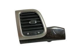 DIFUSOR AR LATERAL LADO ESQUERDO GRAND CHEROKEE 2011 A 2021