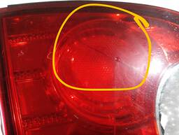 LANTERNA TRASEIRA ESQUERDA MALA CORSA CLASSIC 11/16 DETALHES