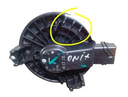 MOTOR AR FORÇADO FIT CITY 2009 A 2014 DENSO DETALHES 