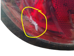 LANTERNA TRASEIRA ESQUERDA SPIN 2012 A 2018 COM DETALHES 