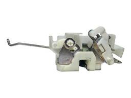 FECHADURA PORTA TRAS ESQ L200 OUTDOOR PAJERO SPORT TR4 98/15