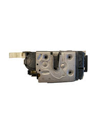 FECHADURA PORTA DIANTEIRA DIREITA MERCEDES GLA A B C 08/20