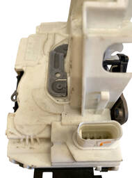 FECHADURA PORTA TRASEIRA ESQUERDA MERCEDES GLA A B C 08/20