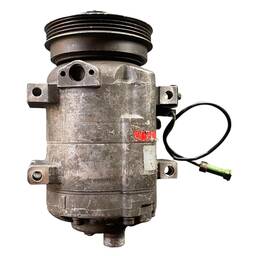 COMPRESSOR AR PASSAT GOLF AUDI A4 1.8 1994 A 2000 8D0260805D
