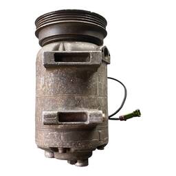 COMPRESSOR AR PASSAT GOLF AUDI A4 1.8 1994 A 2000 8D0260805D