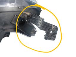 FAROL ESQUERDO MONTANA 2023 A 2025 ( COM DETALHES ) 