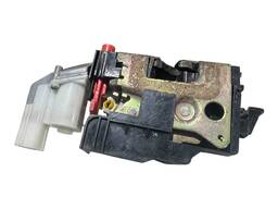 FECHAD PORTA/TAMP TR ESQ FIESTA 03/ ECOSPORT \12 4PINO C/TVA