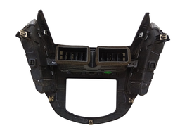 MOLDURA ACABAMENTO PAINEL TRACKER 2017 A 2019