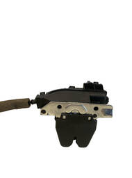 FECHADURA TAMPA TRAS CLASSE C W204 C180 C200 C250 C300 08/14