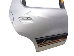 PORTA TRASEIRA DIREITA SPIN ACTIV 2015 2016/ C/DETALHE