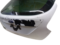 TAMPA TRASEIRA FOCUS HATCH 2014 A 2015