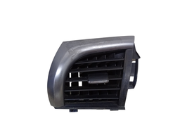 DIFUSOR AR LATERAL LADO DIREITO HILUX SW4 2016 A 2023