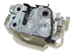 FECHADURA PORTA TRASEIRA DIREITA PICANTO 2007 2008 A 2011