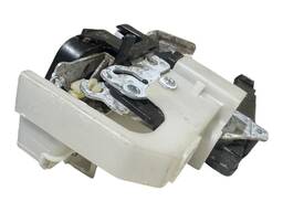 FECHADURA PORTA TRASEIRA DIREITA PICANTO 2007 2008 A 2011