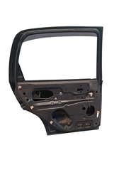 PORTA TRASEIRA ESQUERDA CORSA / CLASSIC 1996 2000 A 2016