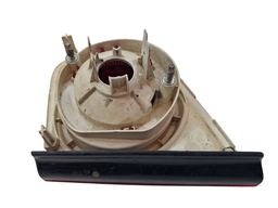 LANTERNA TRASEIRA ESQUERDA JETTA 2007 A 2010 (MALA)