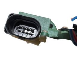 FECHADURA PORTA DIAT DIR GOLF POLO BORA NEW BEETLE 98 A 13