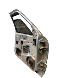 PORTA DIANTEIRA ESQUERDA S10 BLAZER 2001 2002 A 2011