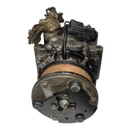 COMPRESSOR AR CONDICIONADO FOCUS MONDEO 1.8 2.0 2001 A 2008