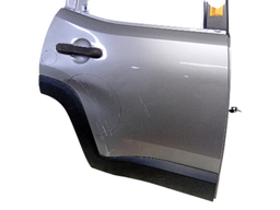 PORTA TRASEIRA DIREITA RENEGADE 2016 2017 2018/.. (DETALHE)