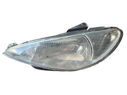 Farol Esquerdo Peugeot 206 2003 a 2010 Detalhe 