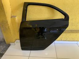 PORTA TRASEIRA ESQUERDA ONIX PRISMA 2013 A 2020 C/ AVARIA
