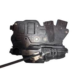 FECHADURA PORTA TRASEIRA DIREITA SORENTO 2010 2011 A 2015