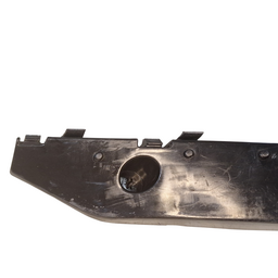 GUIA PARACHOQUE TRASEIRO DIREITO CHERY QQ 2016 A 2019