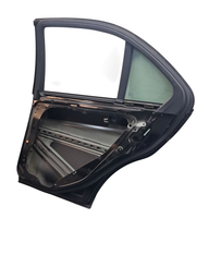 PORTA TRASEIRA DIREITA MERCEDES CLASSE C 180 200 320 01/07