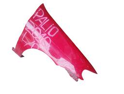 PARALAMA DIREITO PALIO 04/17 SIENA 05/12 COM PEQUENO DETALHE