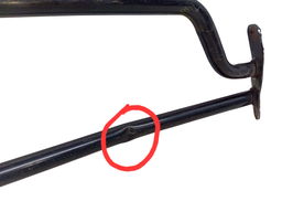 GRADE PROTEÇÃO VIDRO VIGIA FIAT TORO 2016/ (DETALHE)