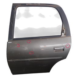 PORTA TRASEIRA ESQUERDA CORSA / CLASSIC 1996 2000 A 2016