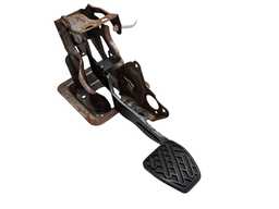 pedal freio march versa 2012 a 2020