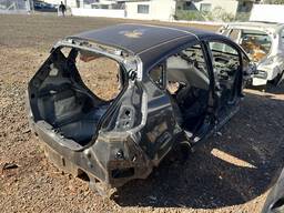 Traseira Com Teto New Fiesta Hatch 2011 2012 a 2021