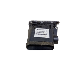 DIFUSOR AR LATERAL LADO ESQUERDO CRUZE 2017 2018 A 2023