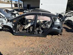 TRASEIRA COM TETO NEW FIESTA HATCH 2011 2012 A 2021