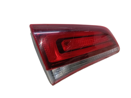 LANTERNA TRASEIRA ESQUERDA HB20 HATCH 2016/19 (MALA) DETALHE