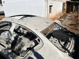 TRASEIRA COM TETO BMW SÉRIE 5 F10 518 520 523 525 528 535