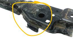 TRAVESSA INFERIOR RADIADOR SPIN COBALT 2012/ (DETALHE)