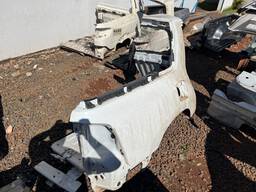 LATERAL CAÇAMBA TRASEIRA DIREITA OROCH 2016 2017 2018/..